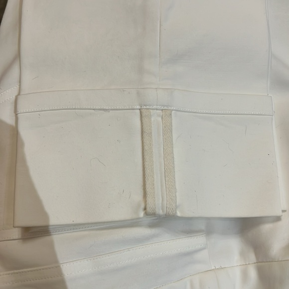 WhiteHouse BlackMarket Crop Pants - Picture 6 of 7